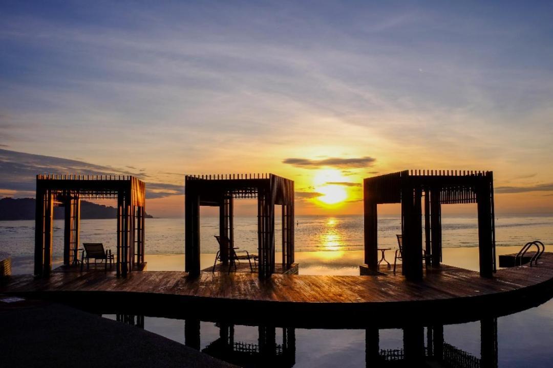 Cozy Seaview Studio At Imperium Residence Tanjung Lumpur クアンタン エクステリア 写真